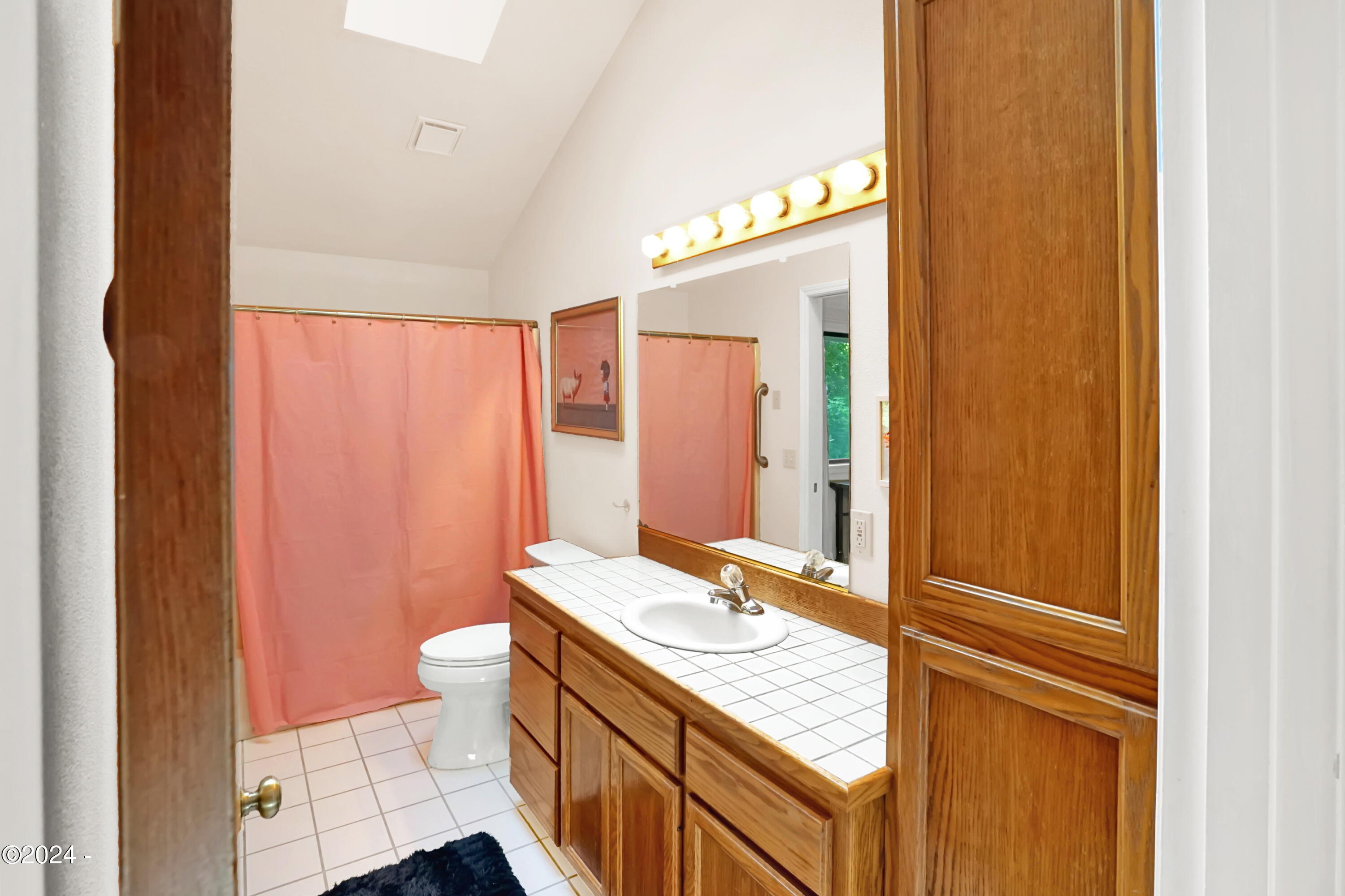 1713 NW Bayshore Drive