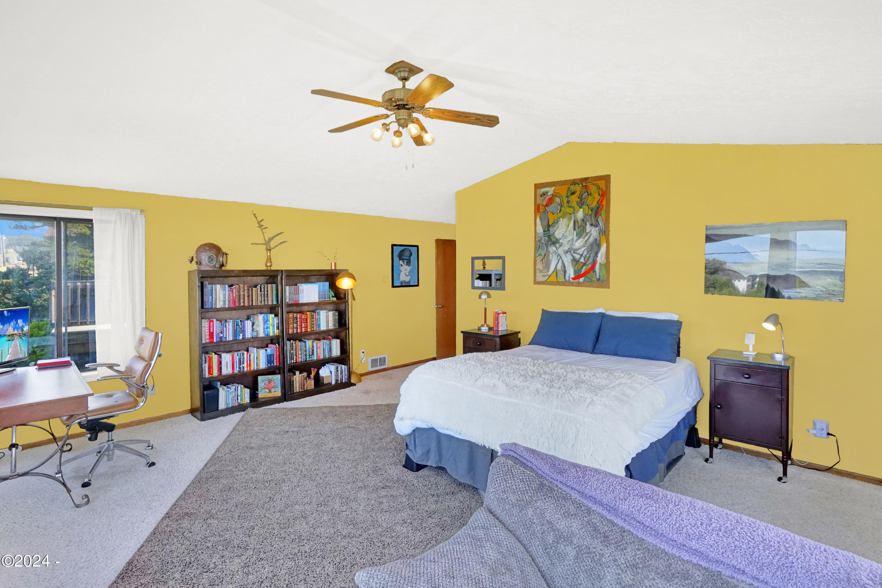 1713 NW Bayshore Drive