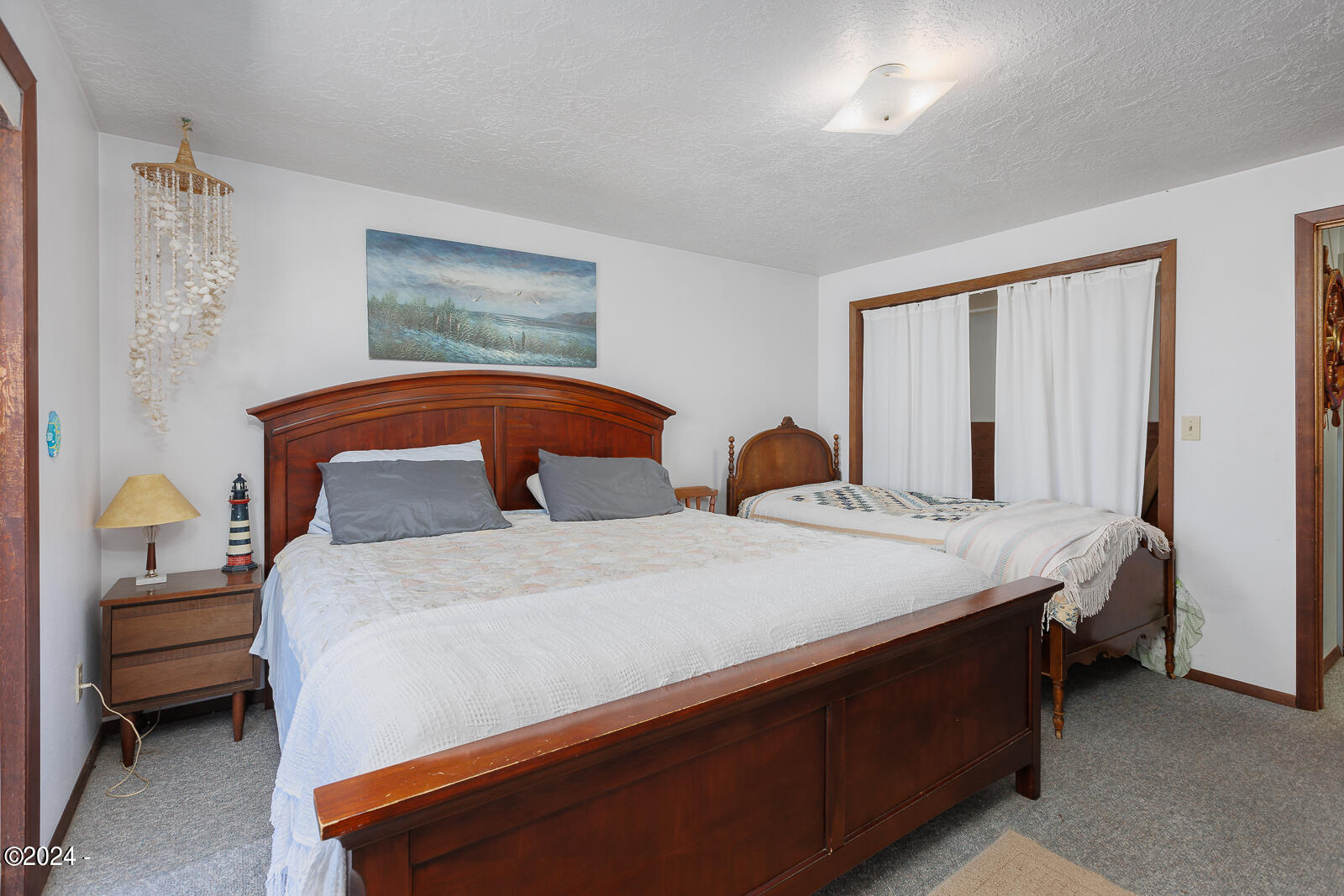 1910 NW Cruiser Street