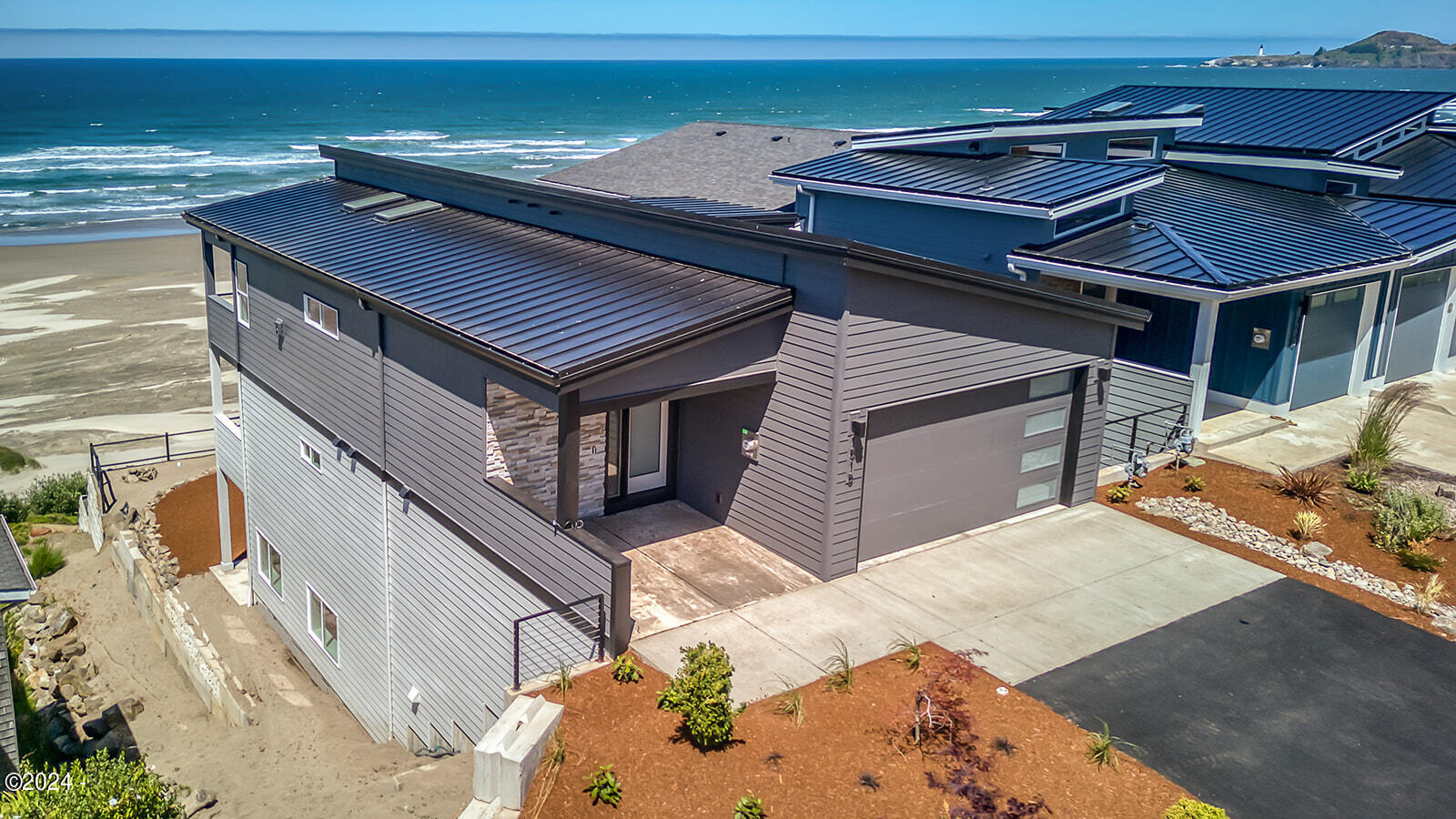 1515 NW Spring Street