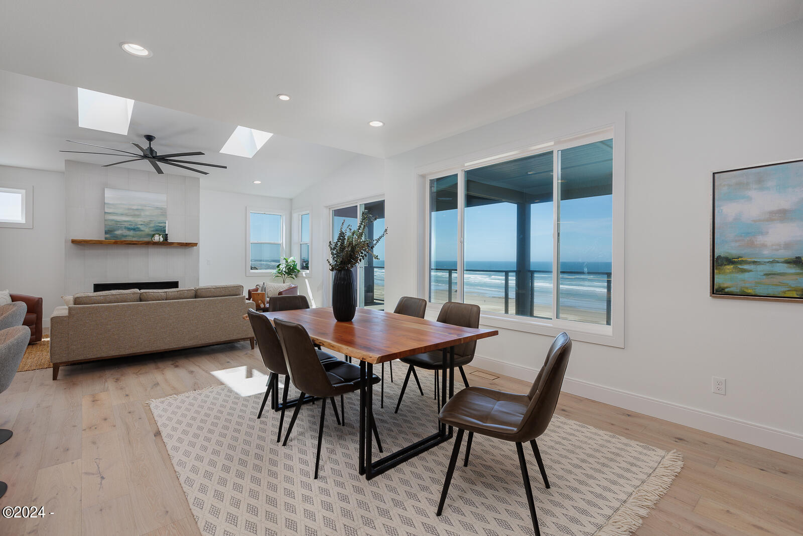 1515 NW Spring Street