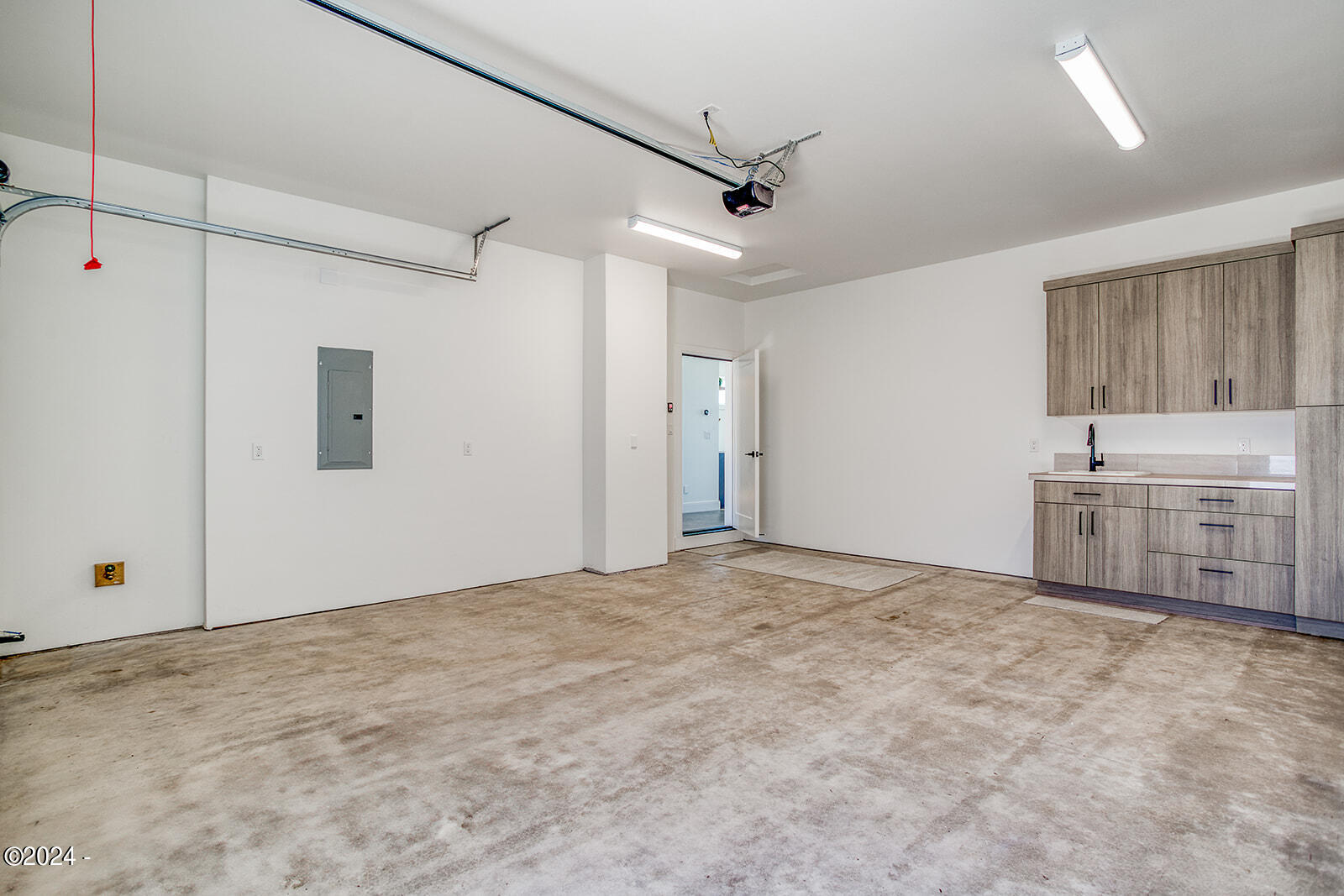 1515 NW Spring Street