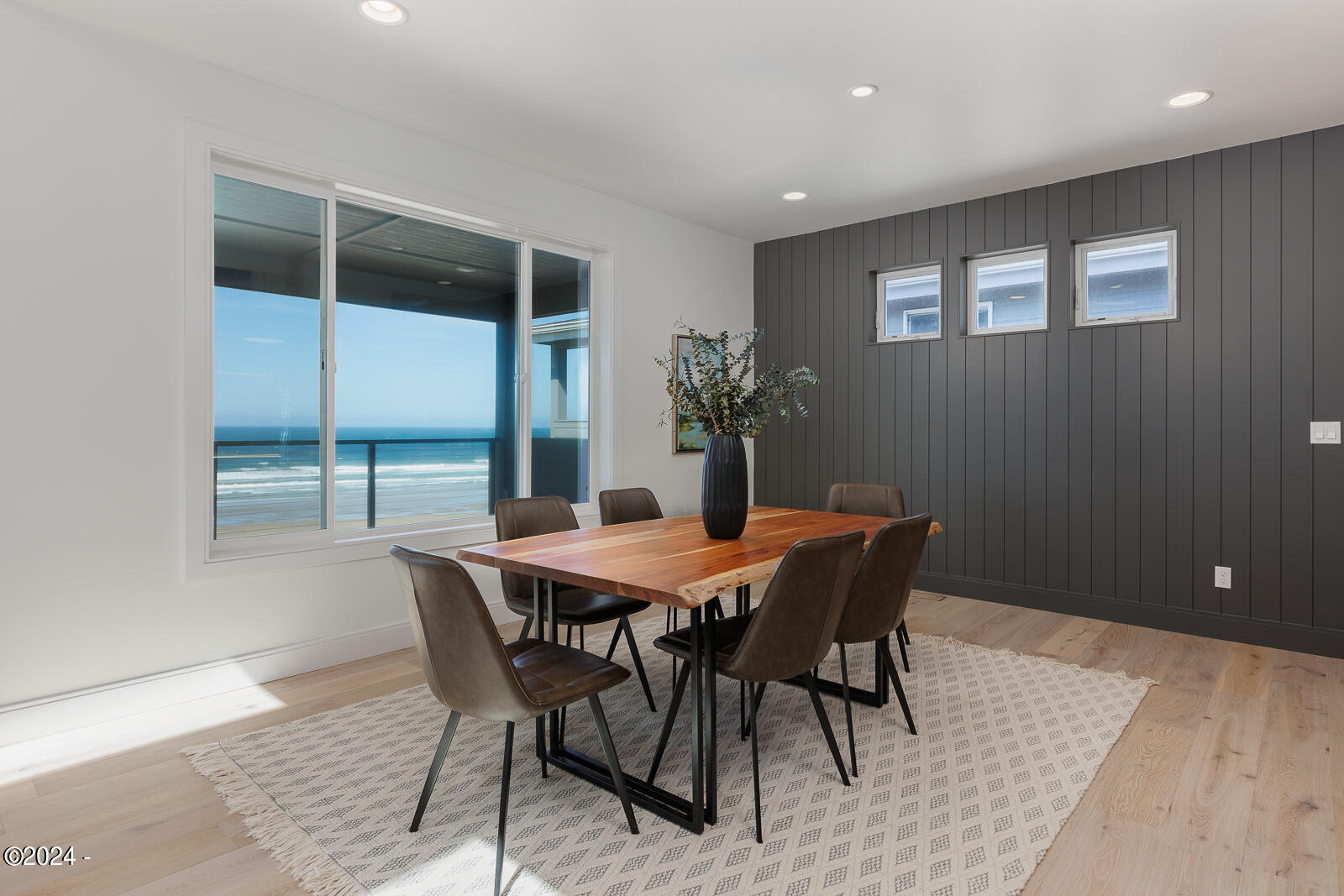 1515 NW Spring Street