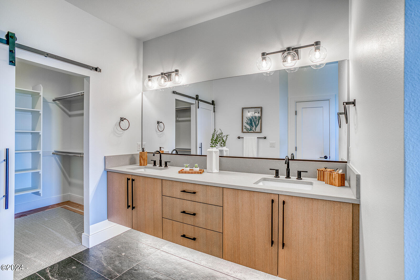 1515 NW Spring Street