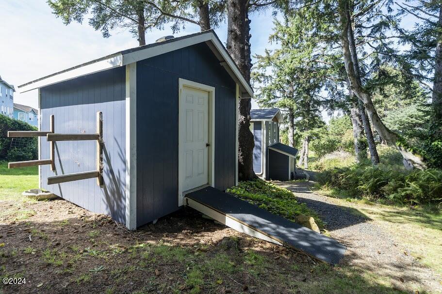 3660 Rocky Creek Ave