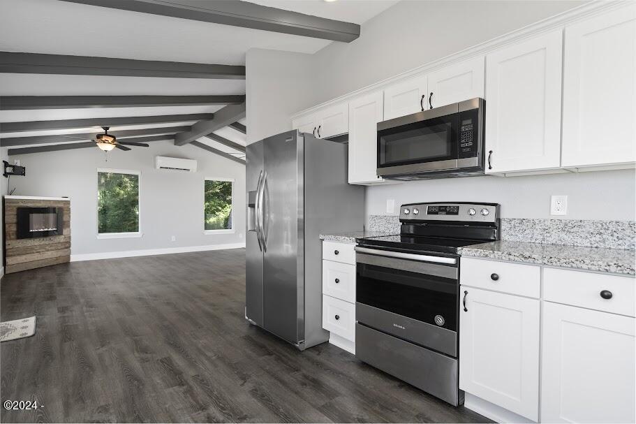 3660 Rocky Creek Ave