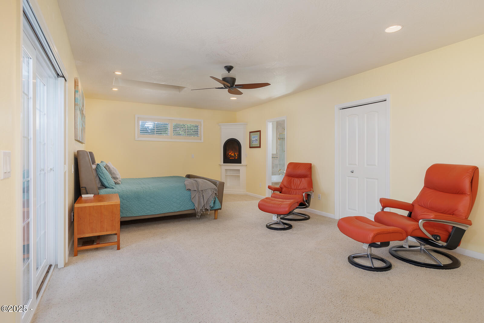 8810 SW Marine View Street