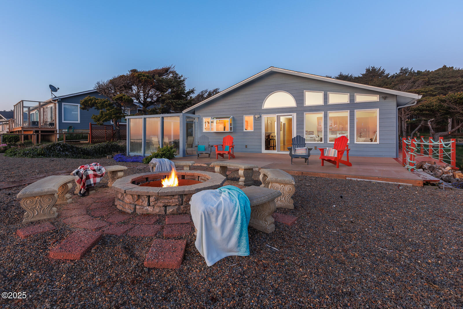 8810 SW Marine View Street