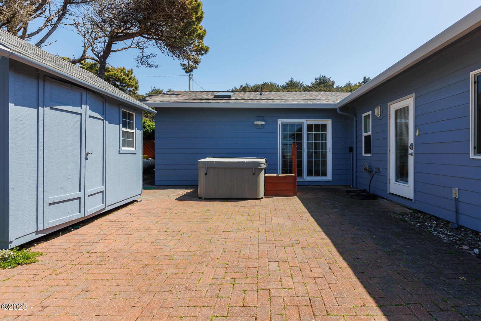 8810 SW Marine View Street