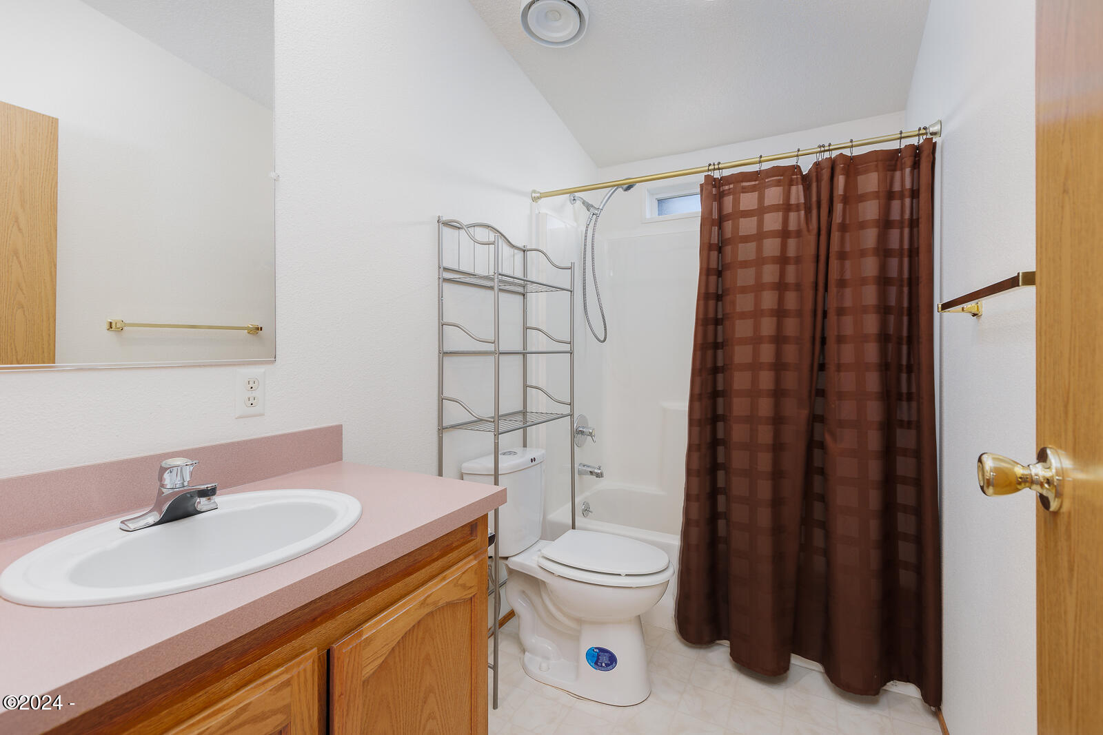 1818 NW Canal Street