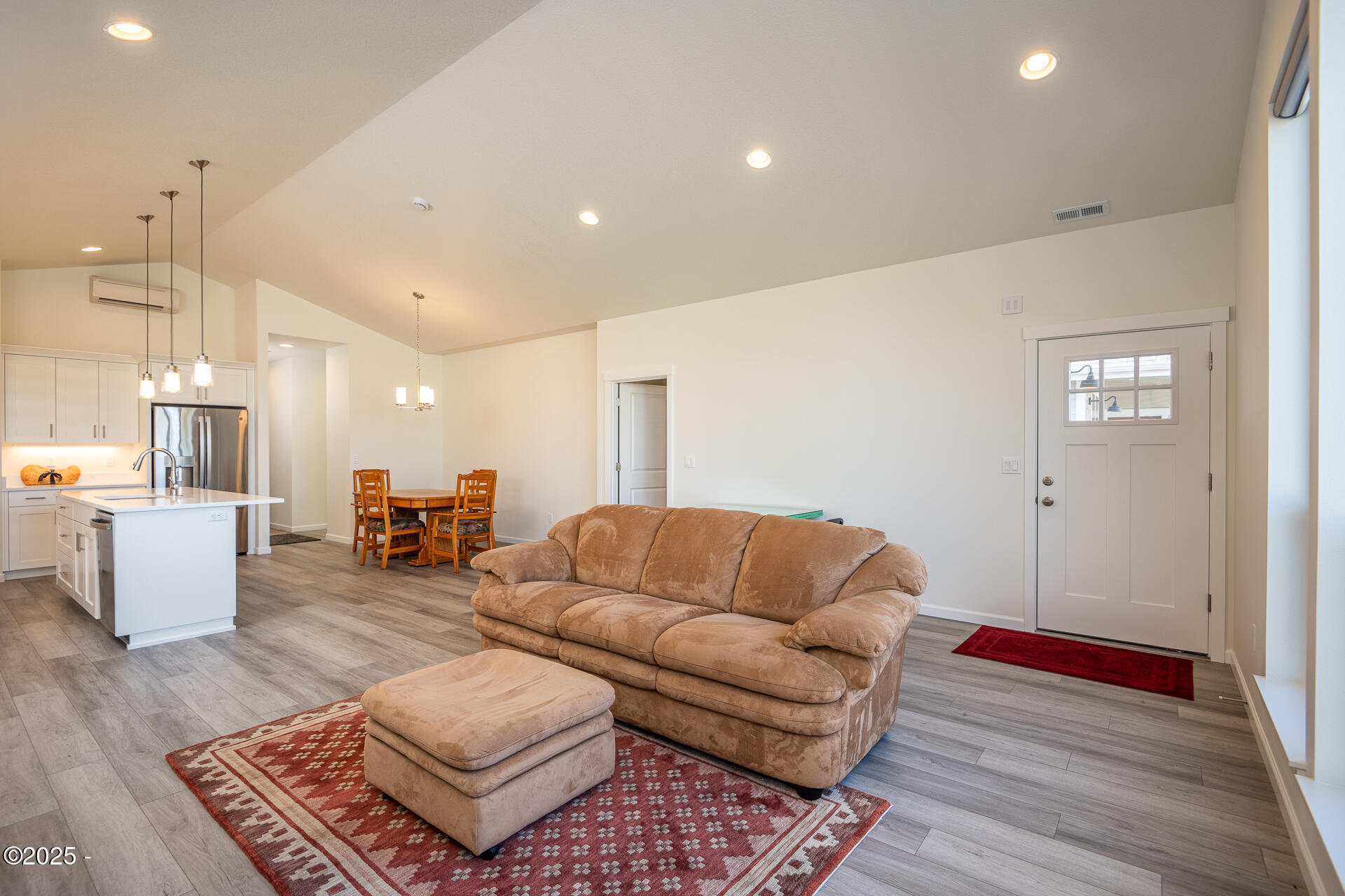 714 SE 44th Street