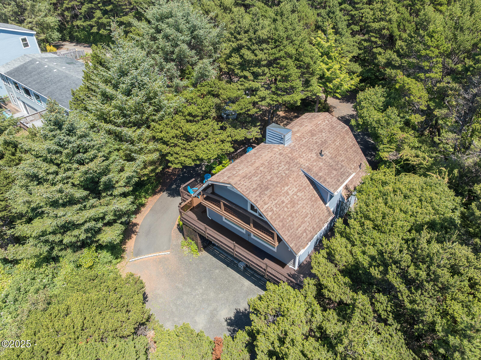 1115 SW Whitecap Drive