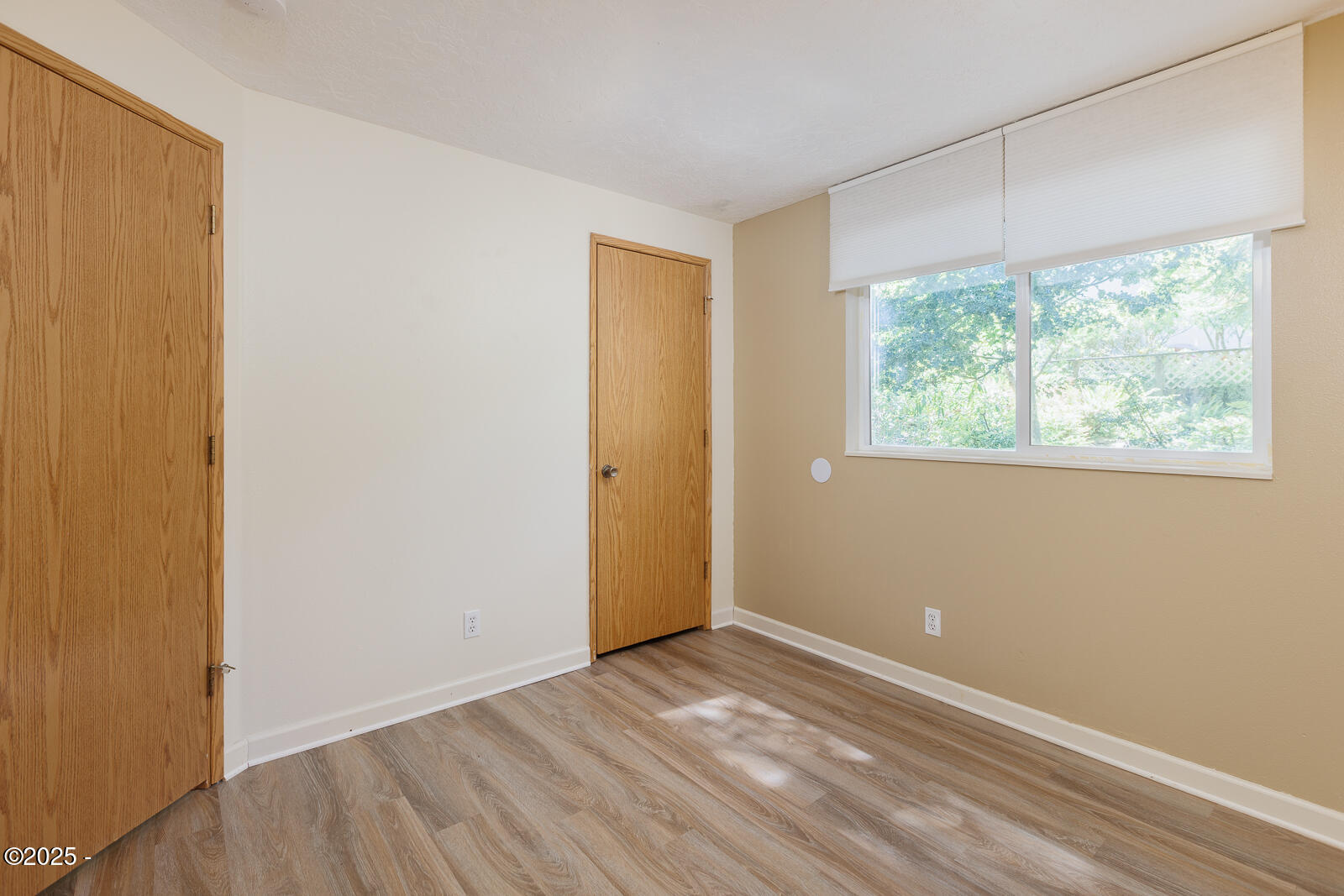 725 SE Ball Boulevard