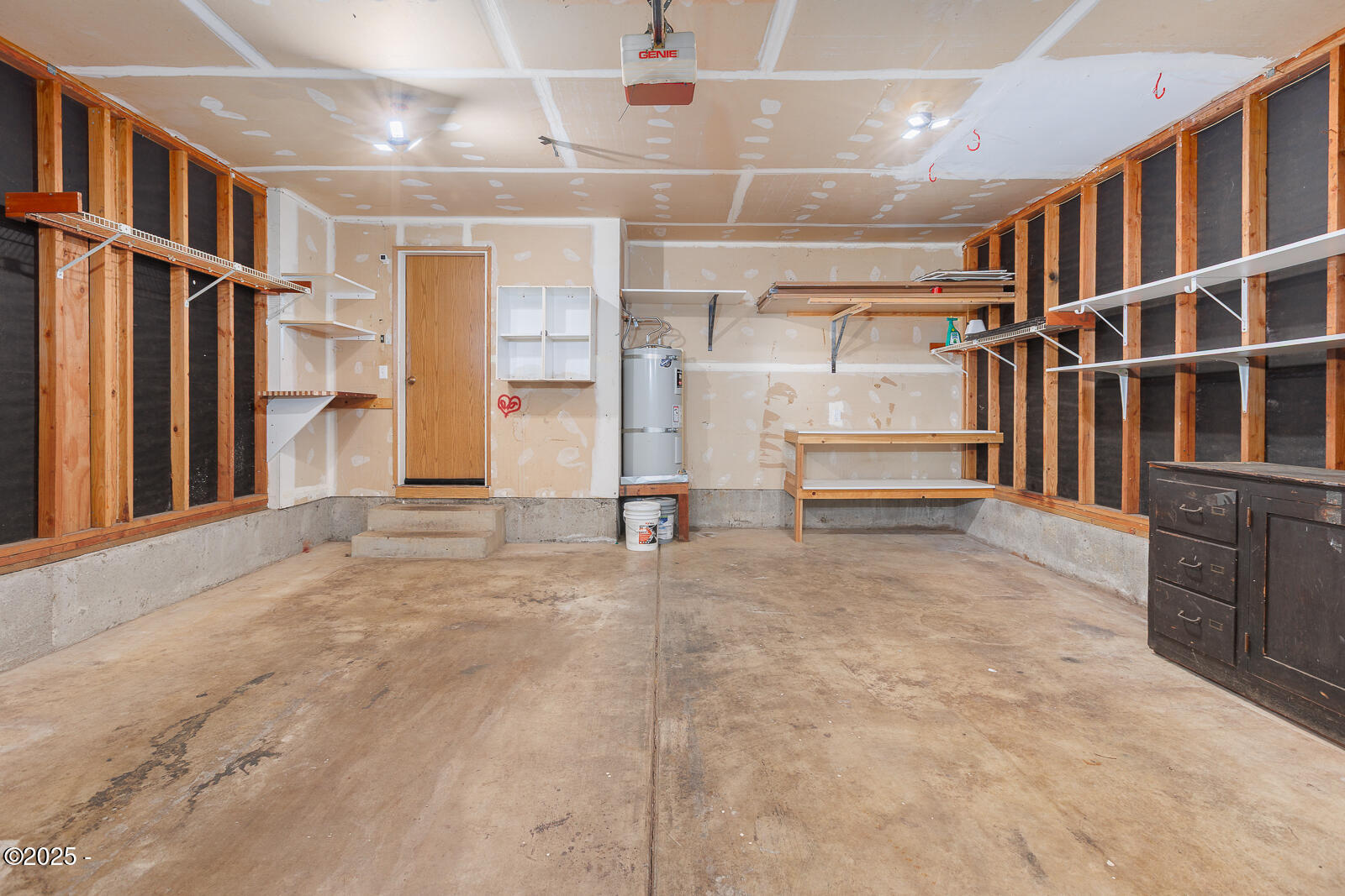 725 SE Ball Boulevard