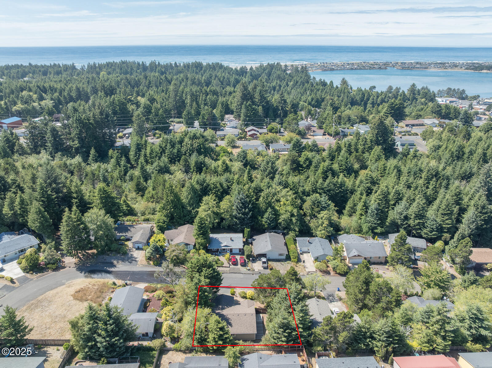 725 SE Ball Boulevard