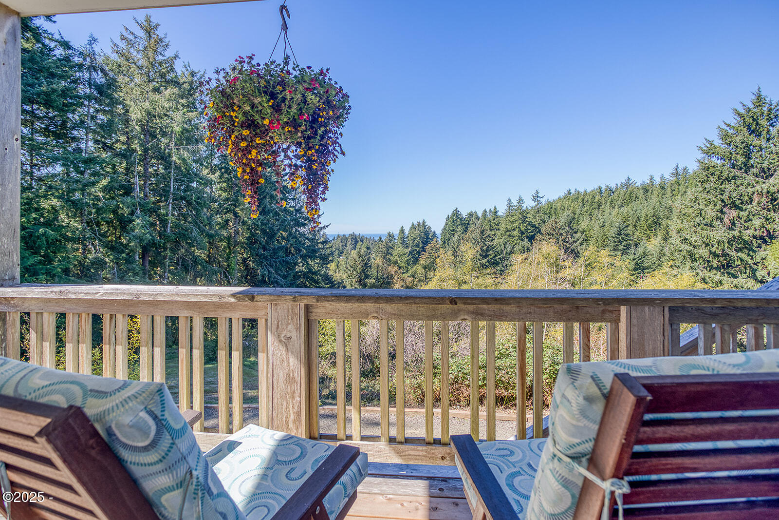 1219 NE Newport Heights Drive