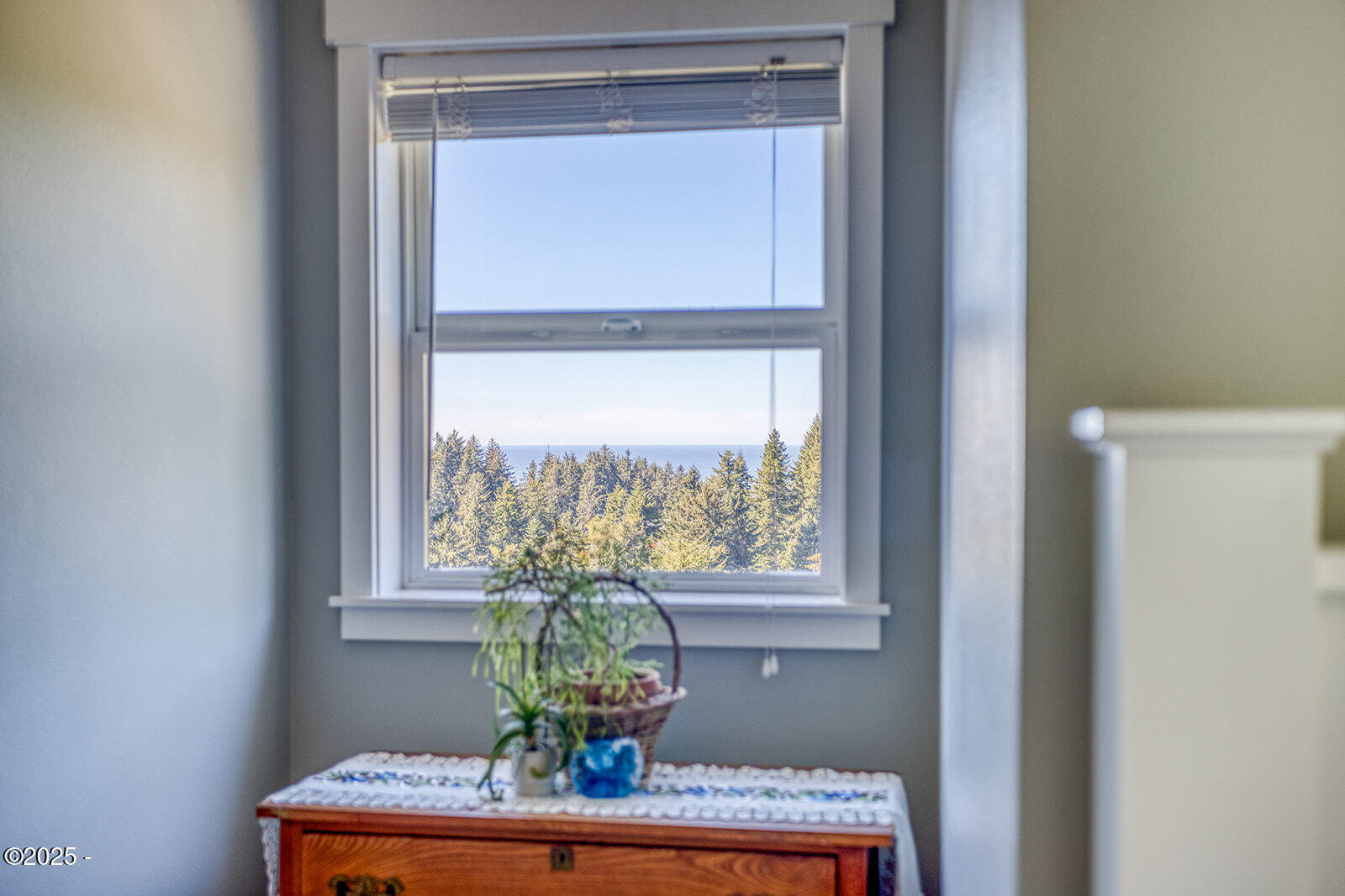 1219 NE Newport Heights Drive