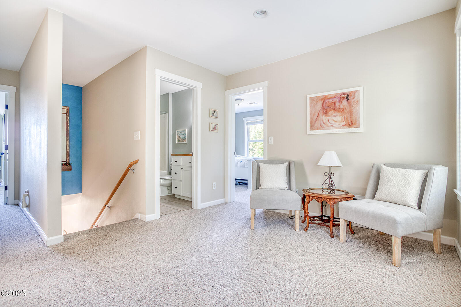 1219 NE Newport Heights Drive