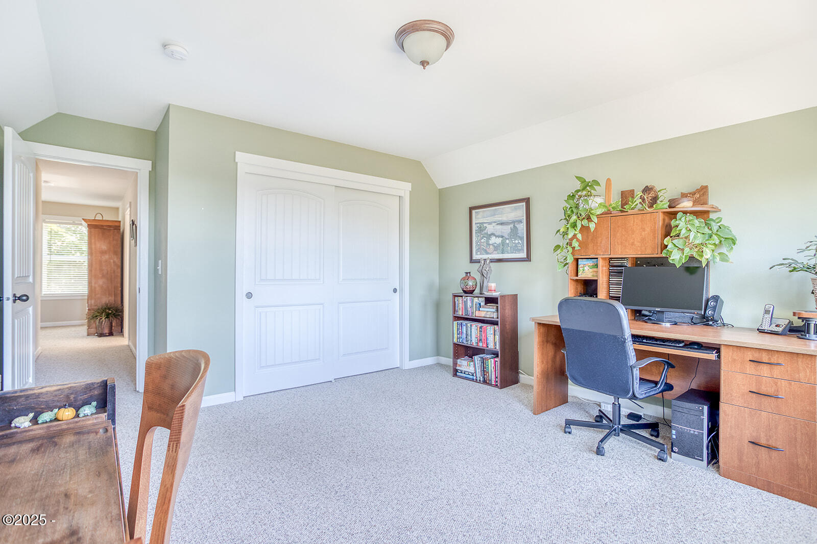 1219 NE Newport Heights Drive