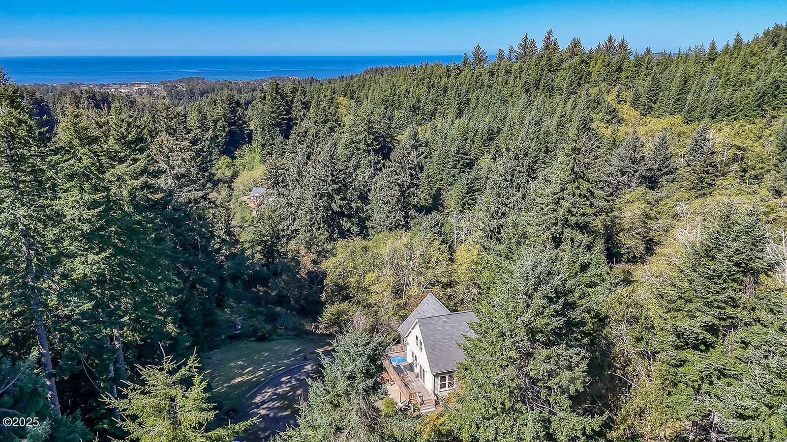 1219 NE Newport Heights Drive