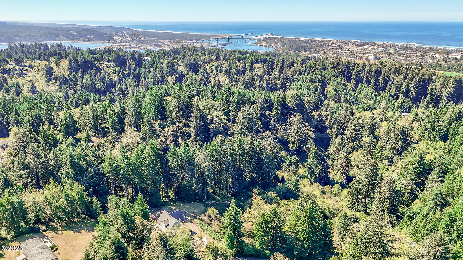 1219 NE Newport Heights Drive