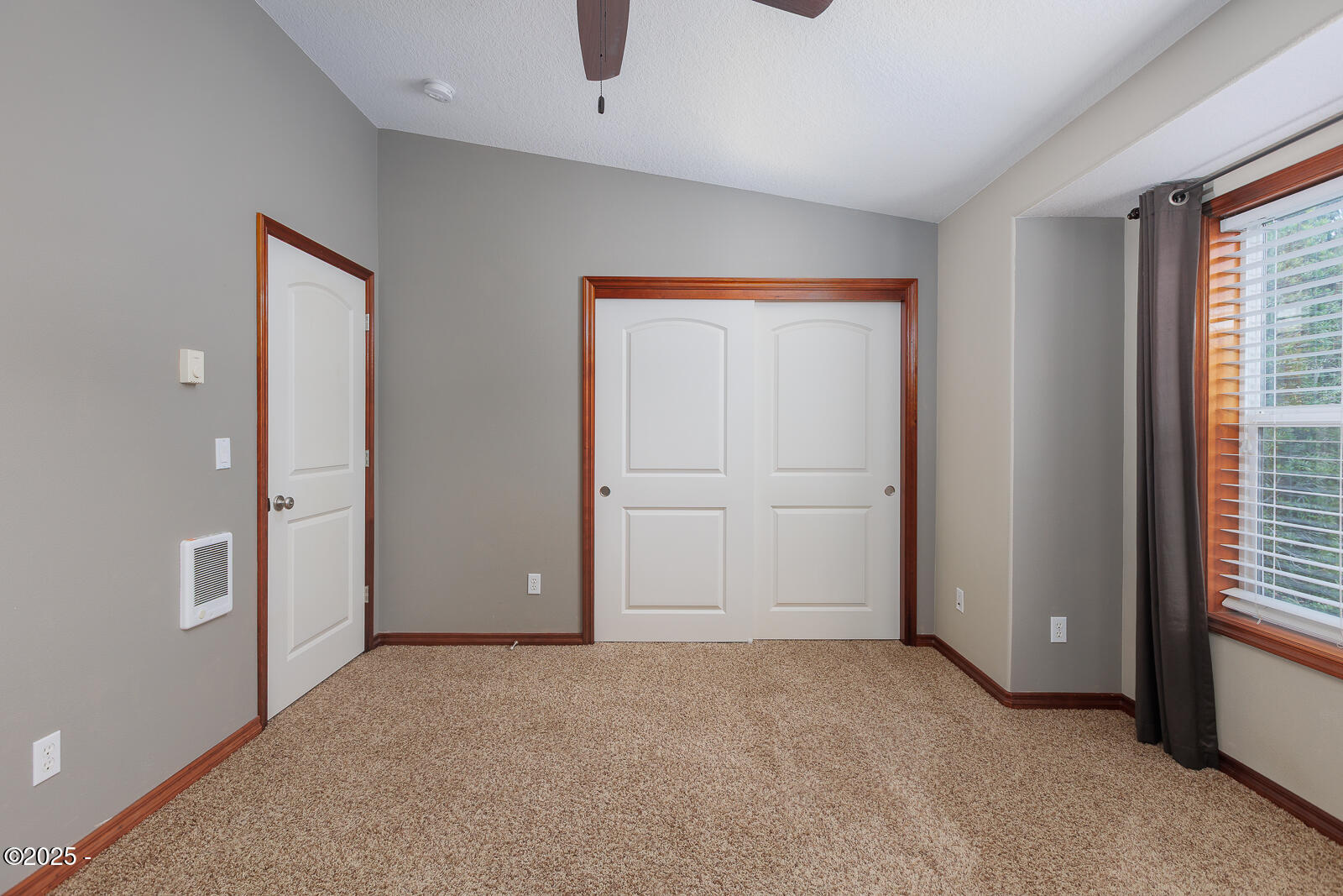 1617 NW Oceanic Loop