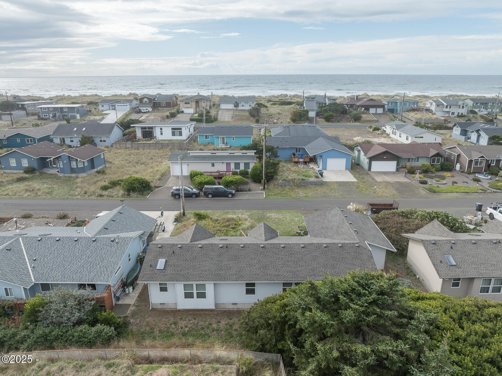 1617 NW Oceanic Loop