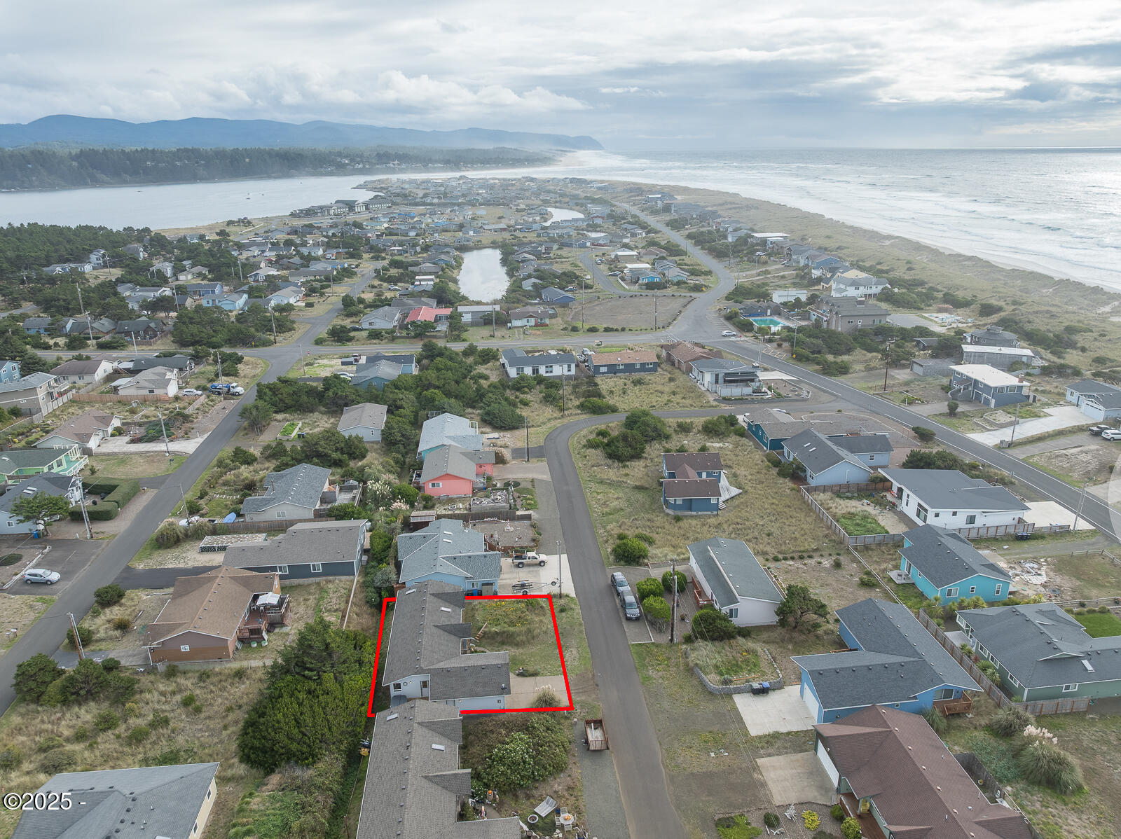 1617 NW Oceanic Loop