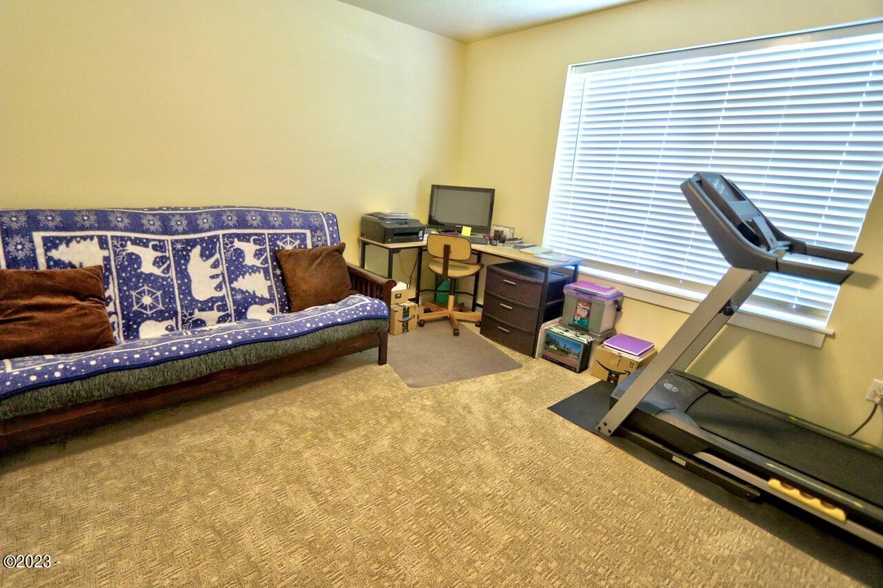 11995 NW Thompson Street