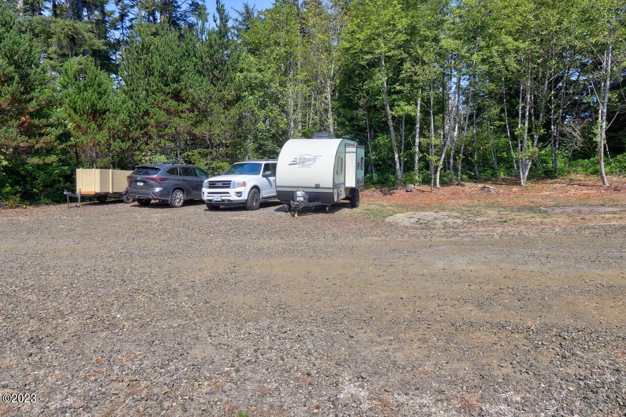 11995 NW Thompson Street