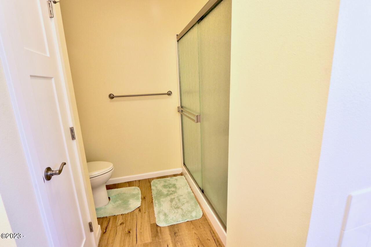 11995 NW Thompson Street