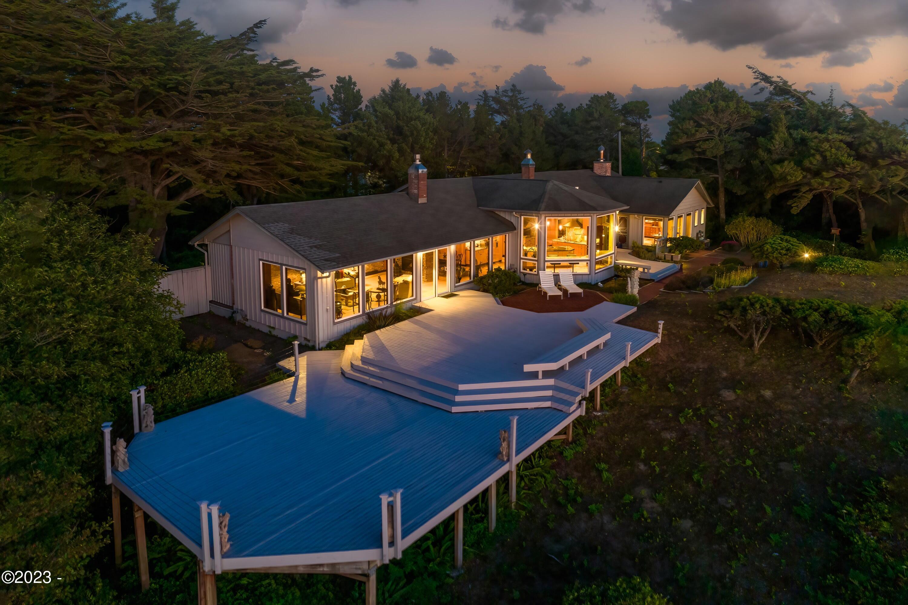 2407 NW Pacific Street