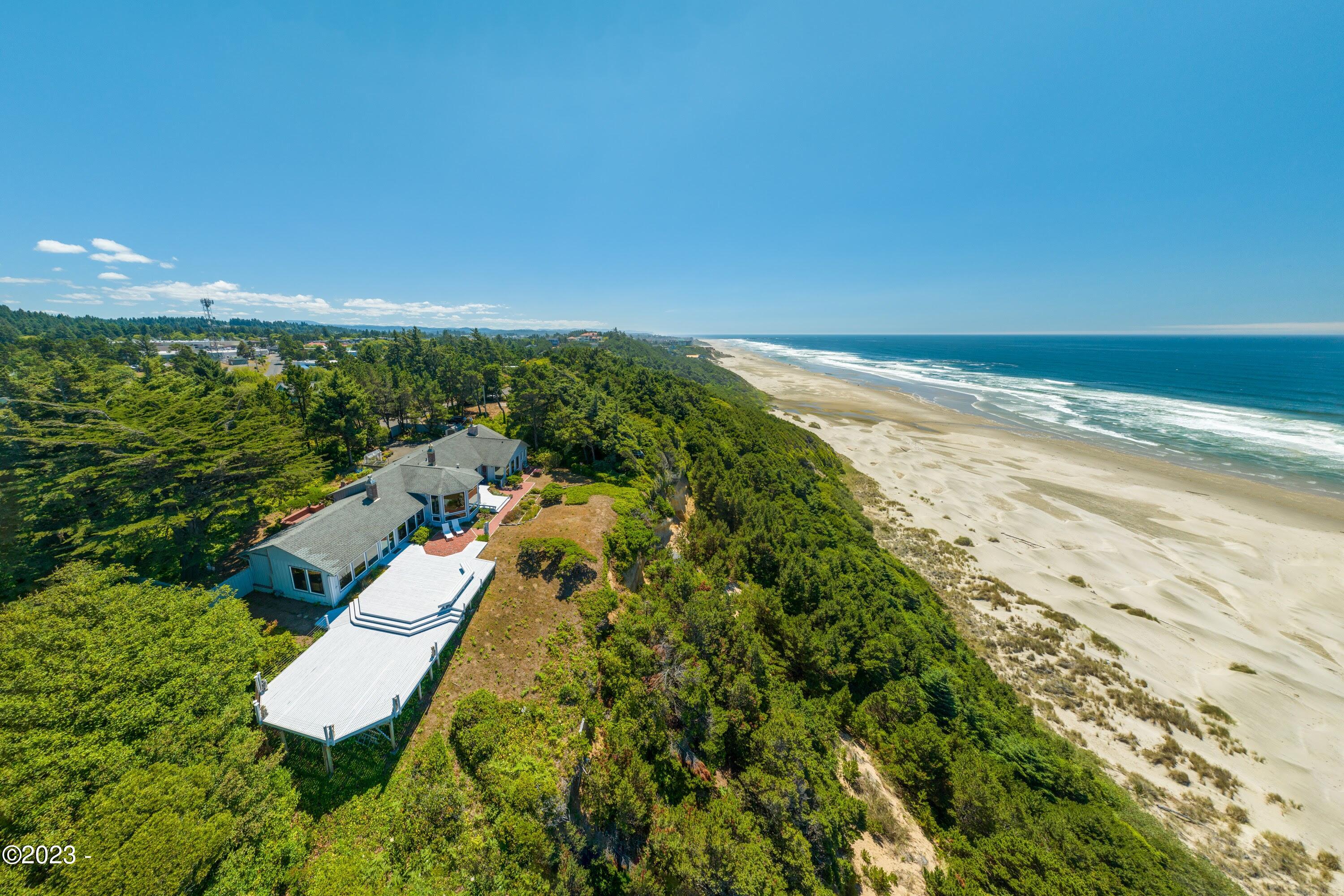 2407 NW Pacific Street