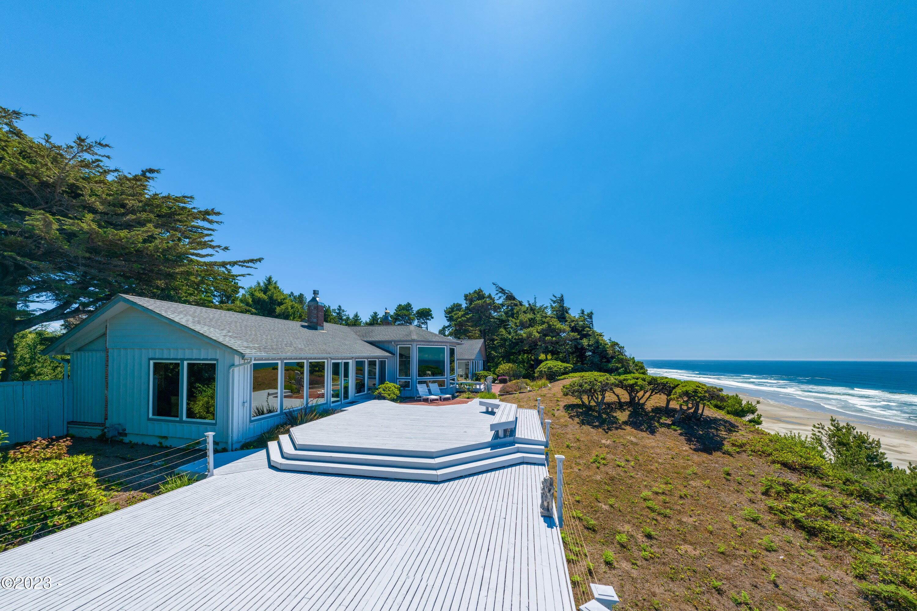 2407 NW Pacific Street