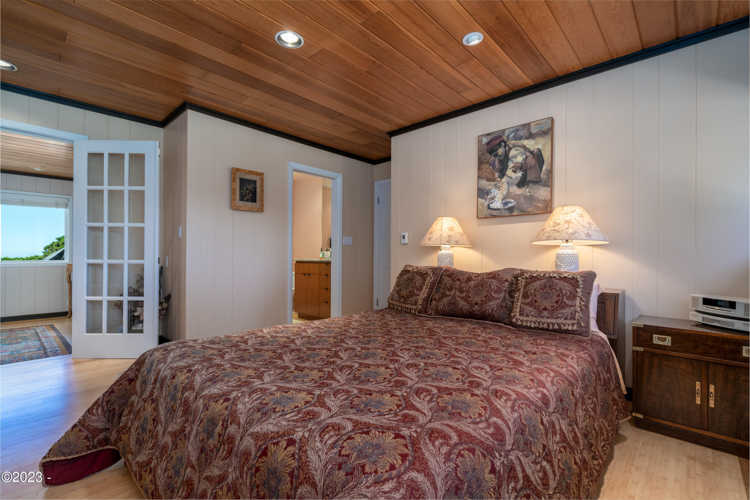 2407 NW Pacific Street