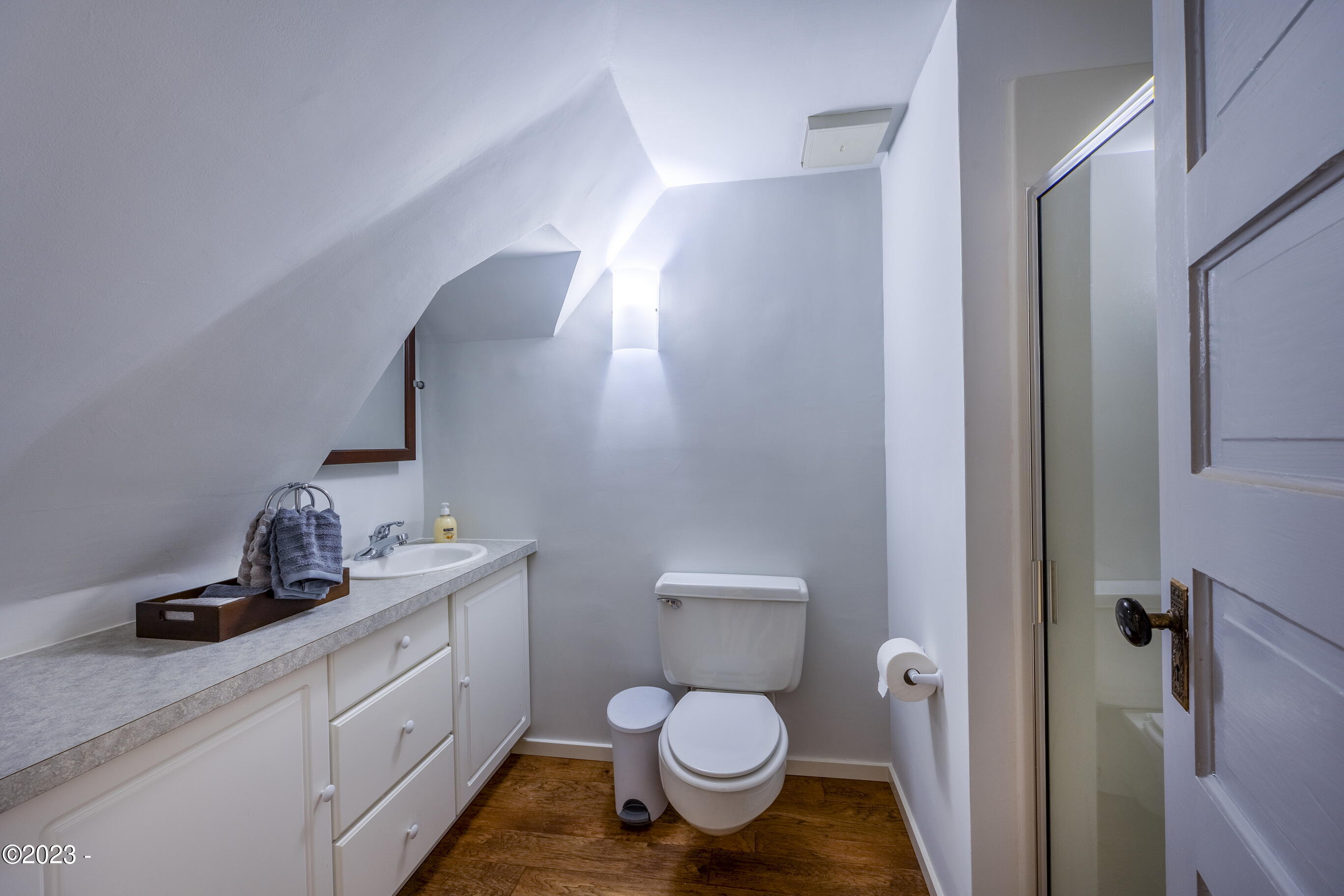 2701 NW Bayshore Loop