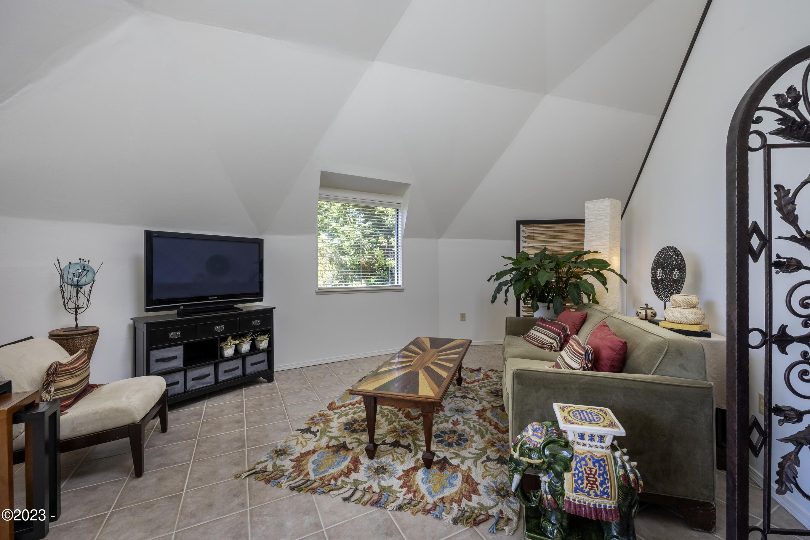 2701 NW Bayshore Loop