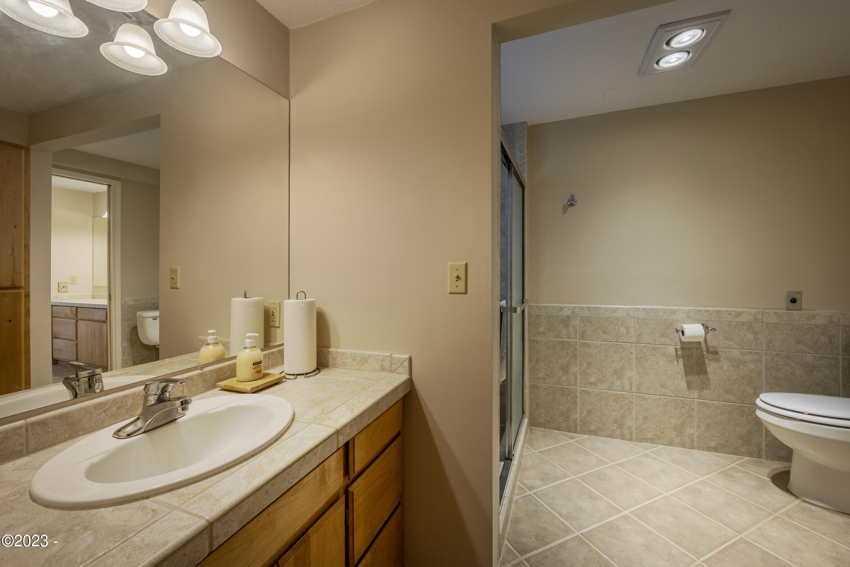 2701 NW Bayshore Loop