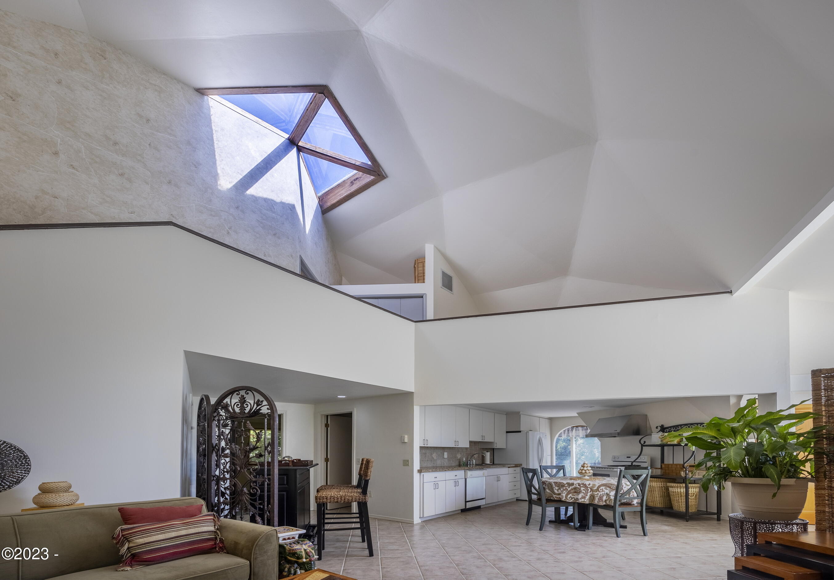 2701 NW Bayshore Loop