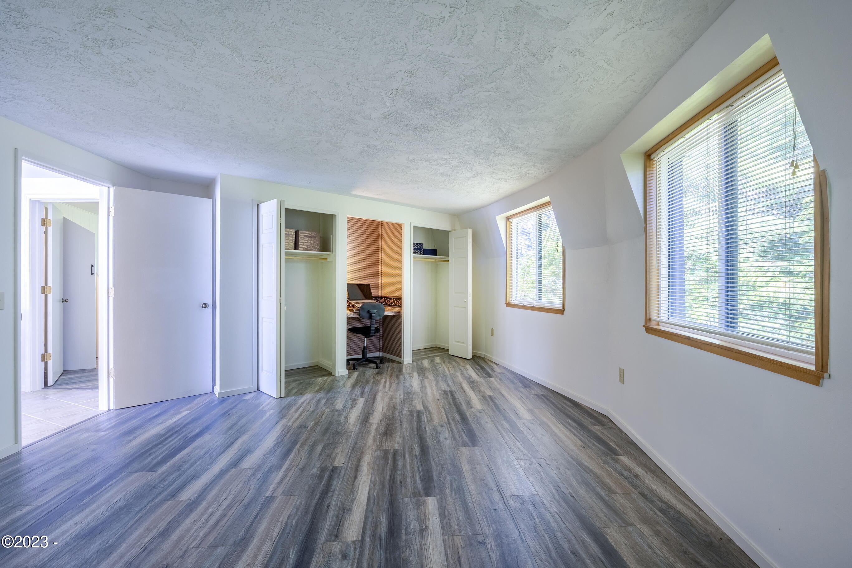 2701 NW Bayshore Loop