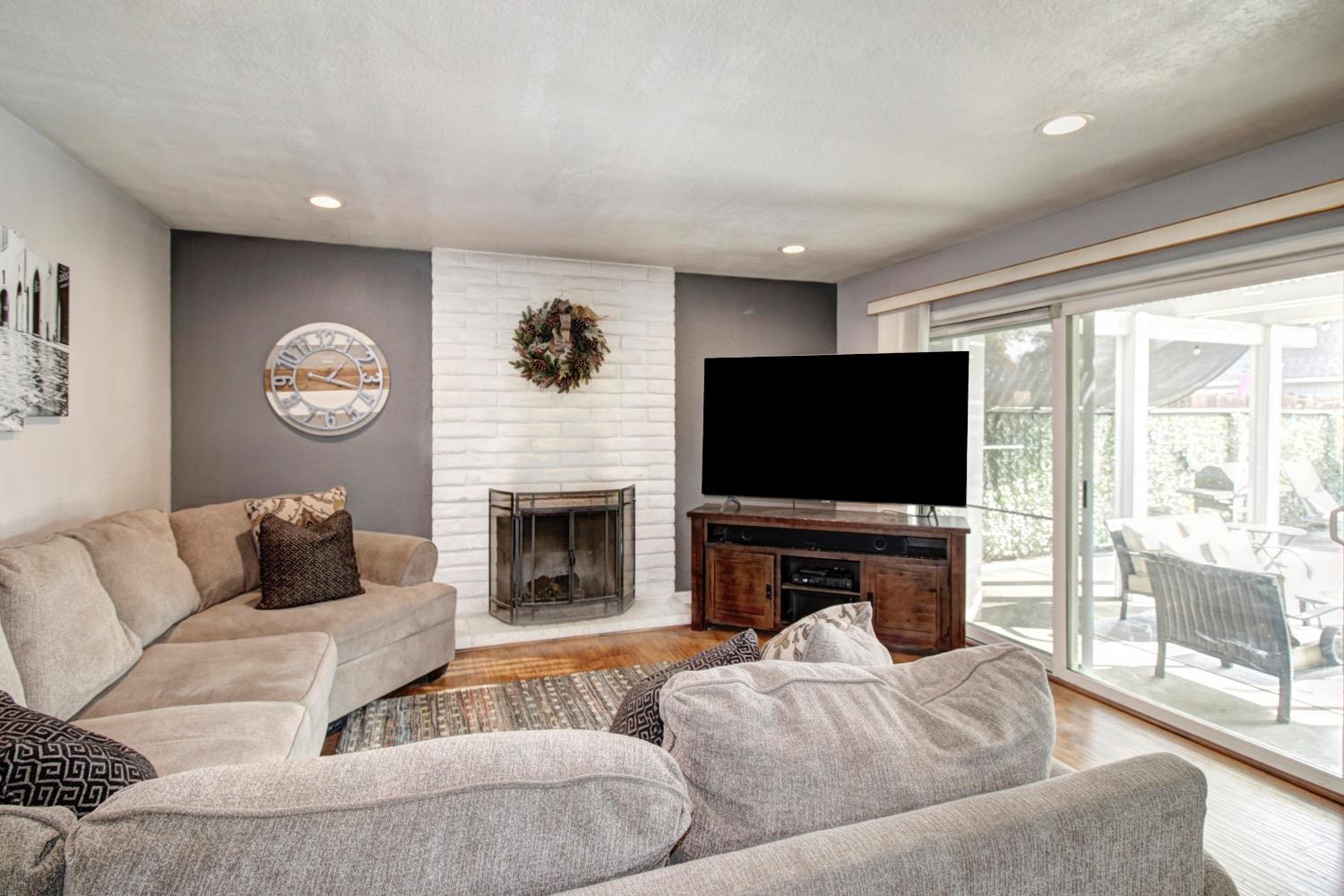 1102 Wimbledon Drive