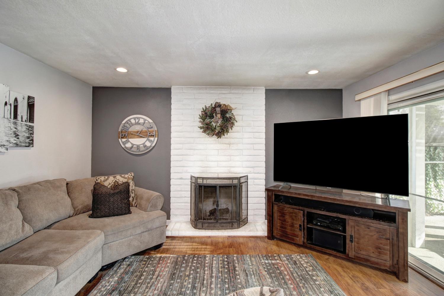 1102 Wimbledon Drive