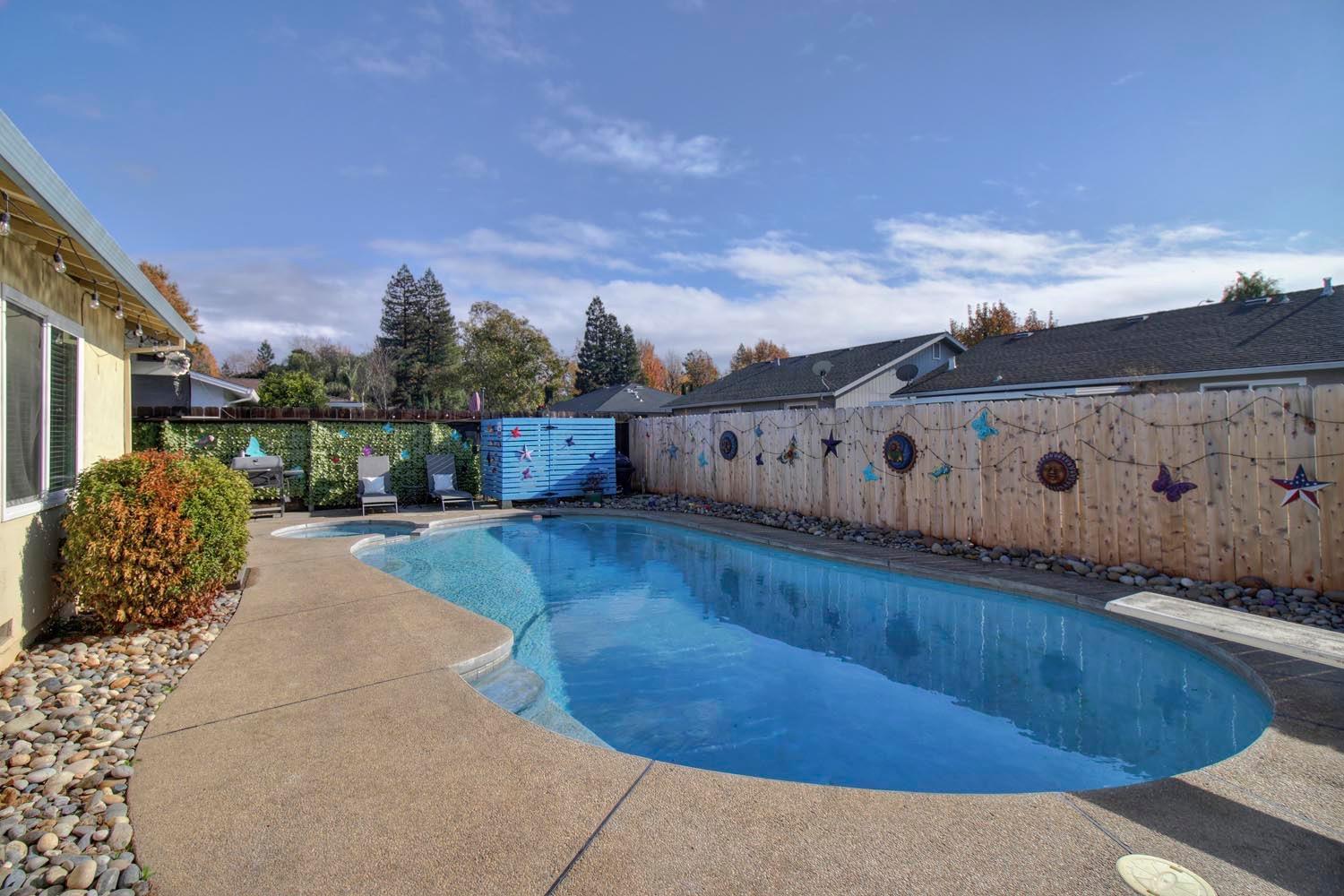 1102 Wimbledon Drive