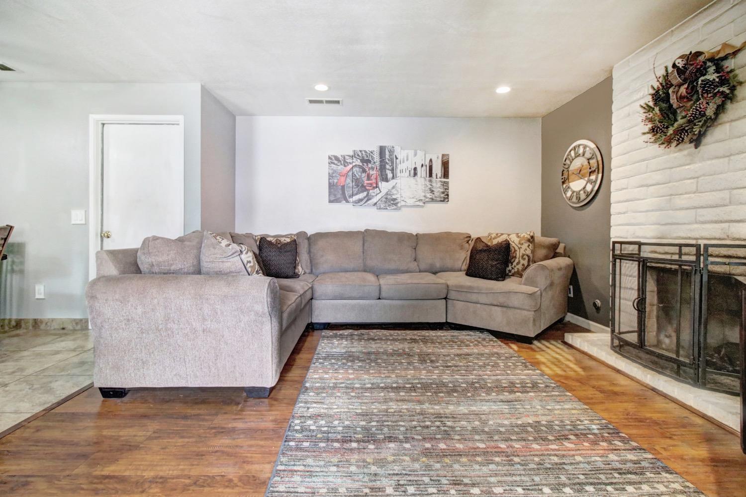 1102 Wimbledon Drive