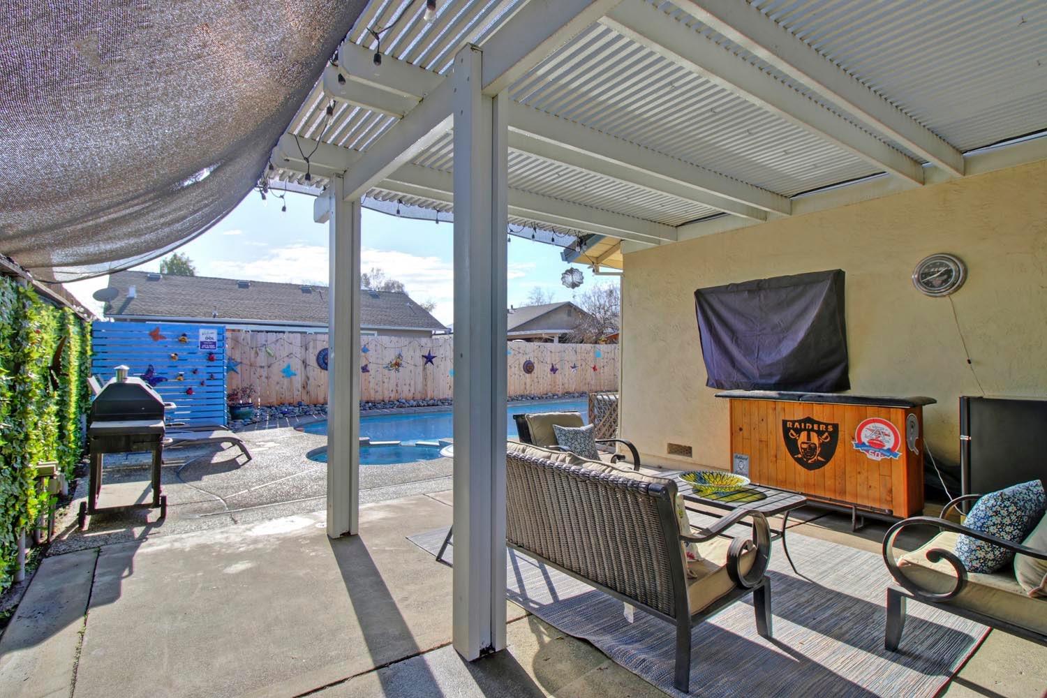 1102 Wimbledon Drive