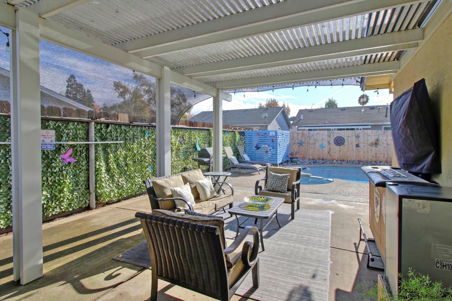 1102 Wimbledon Drive