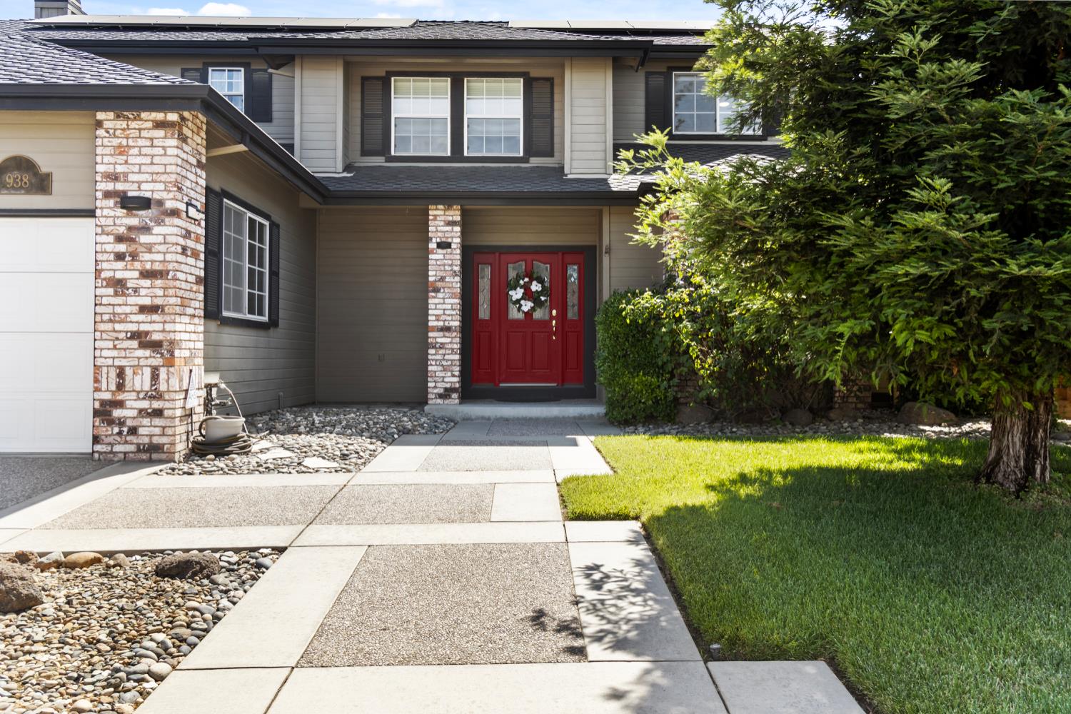 938 Buttercup Place