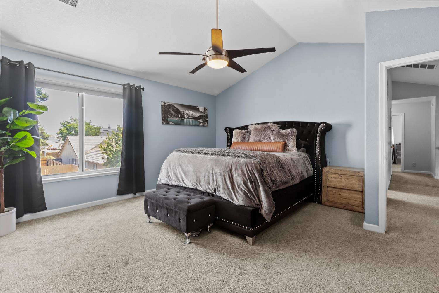 938 Buttercup Place
