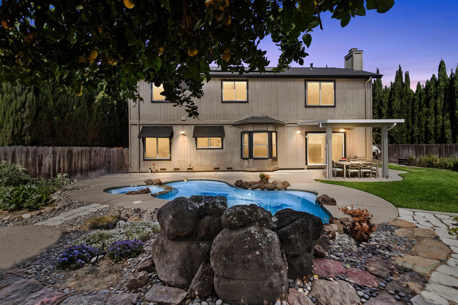 938 Buttercup Place