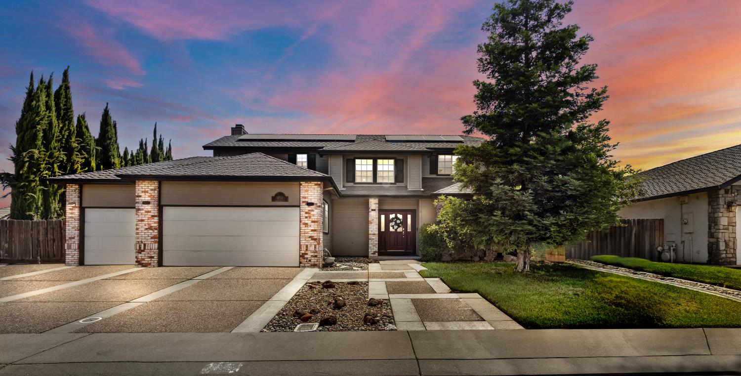 938 Buttercup Place